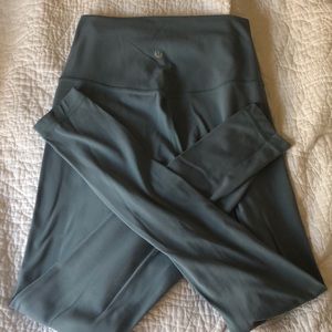 lululemon align leggings size 6 28’